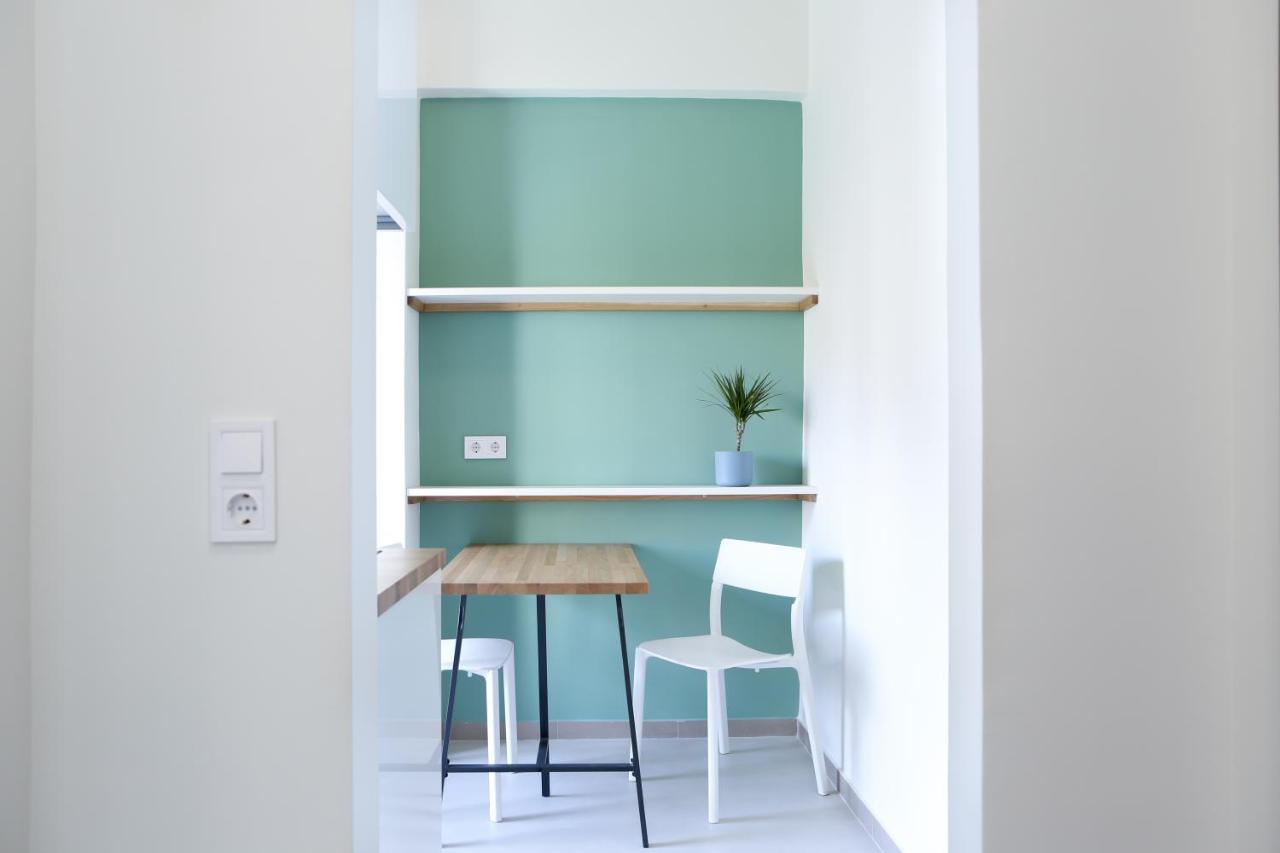 Villara: Style, Hospitality & Design Атина Екстериор снимка